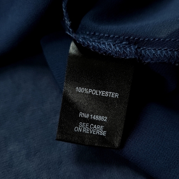 Torrid Navy Cold Shoulder Chiffon Tunic Top Plus Size 1 - Picture 9 of 11